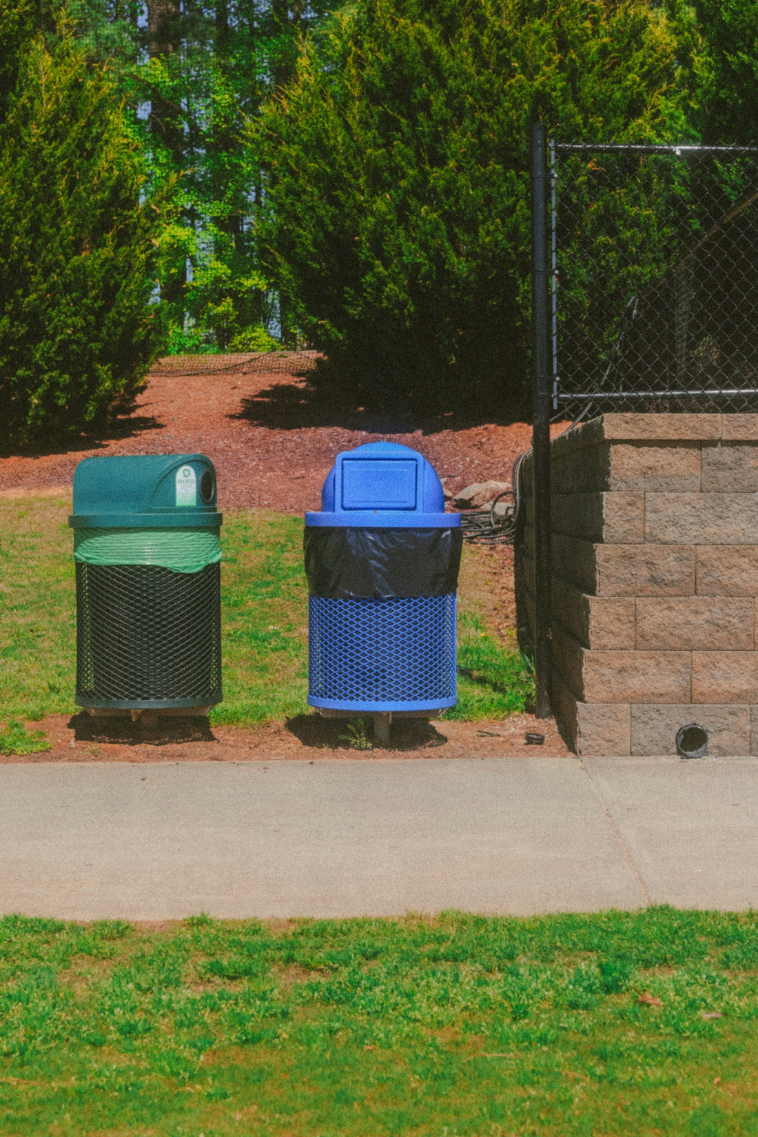 Headline: The Hidden Science of Trash Bag Mil Thickness: How to Avoid Messy Leaks