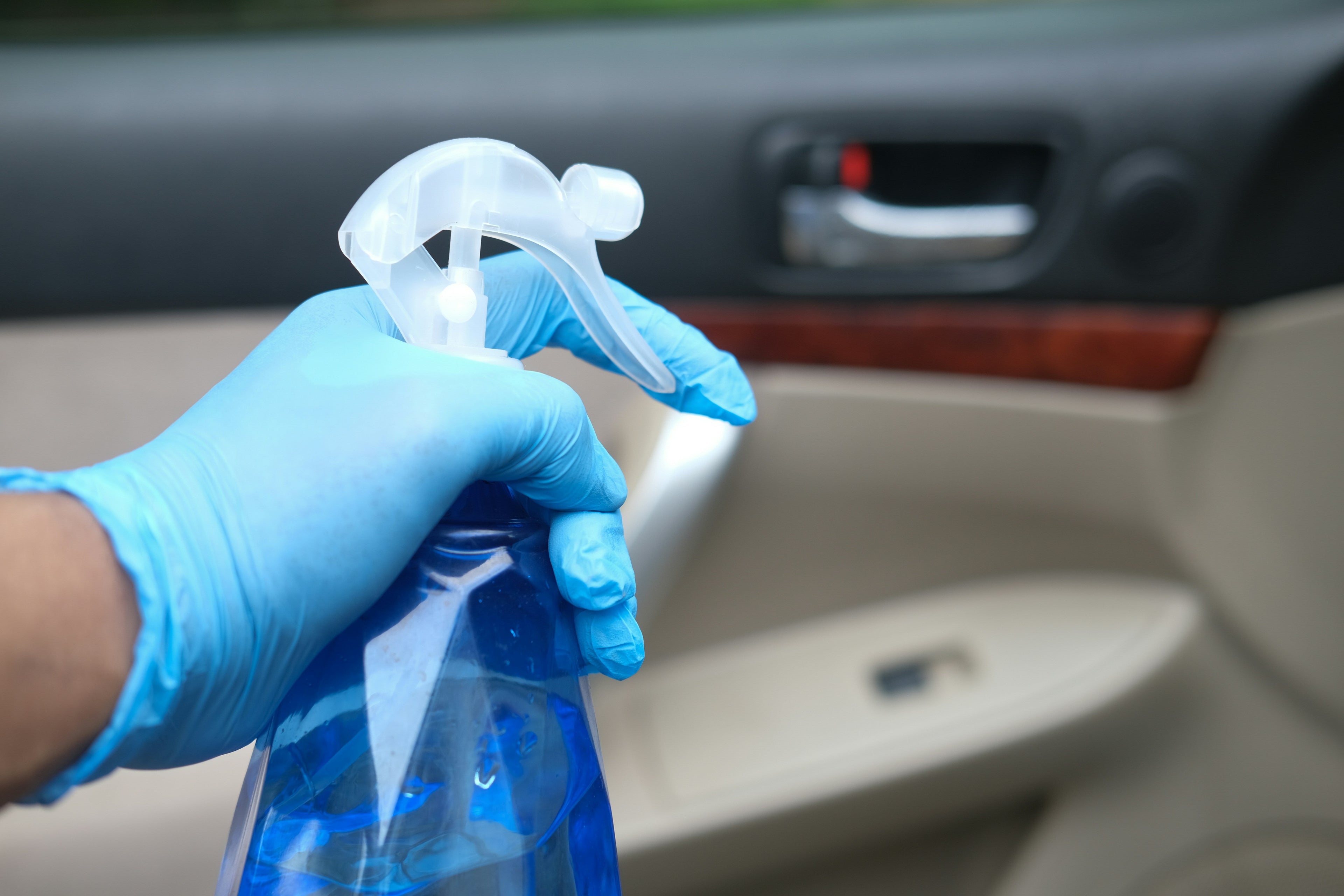 Headline: The 15-Minute Weekly Car Interior Reset: A Busy Parent’s Guide