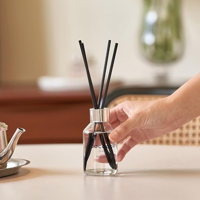 COCODOR Classic Reed Diffuser/Cashmere Vanilla/3.4oz(100ml)/1 Pack/Home Fragrance Scent Essential Oil Stick Diffuser for Bedroom Bathroom Home Décor