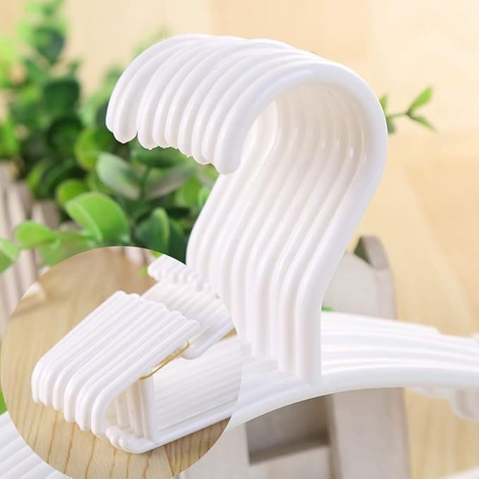 YYaaloa Kids Clothes Hangers Baby Clothes Hangers Childrens Plastic Infant Hangers Very Durable Kids Hangers Toddler's Hangers (White 60pcs)