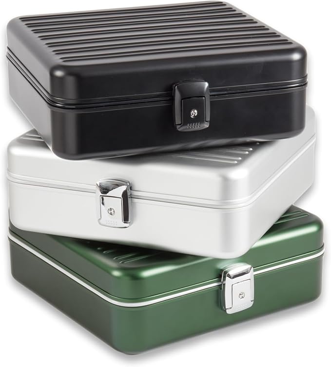 Bey-Berk Personalized Prague Aluminum 9-Slot Watch Case (Hunter Green), Locking Travel Metal Watch Box with Quilted Interior, 9.75" x 3" x 10.25"