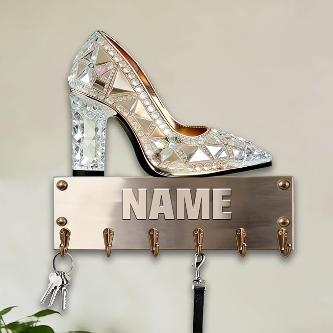 Personalized Wooden 2D Flat Print High-Heeled Shoe Wall Mounted Hook for Women Girl Family Friends Custom Name Key Storage Holder High-Heeled Shoe Coat Rack Home Dexor Gift for Living Room Hallway