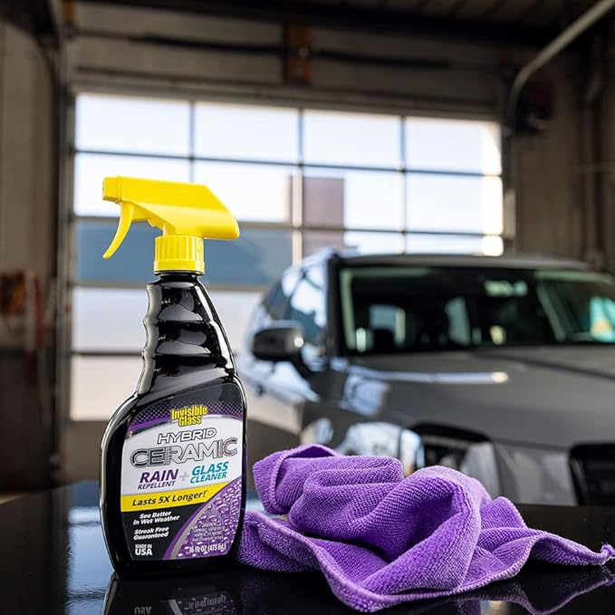Invisible Glass 92183 Hybrid Ceramic Rain Repellent and Glass Cleaner Cleans and Protects Car Windows and Windshields with Long-Lasting Water-Repellent Si02 Technology, 16 Fl Oz, Pack of 1