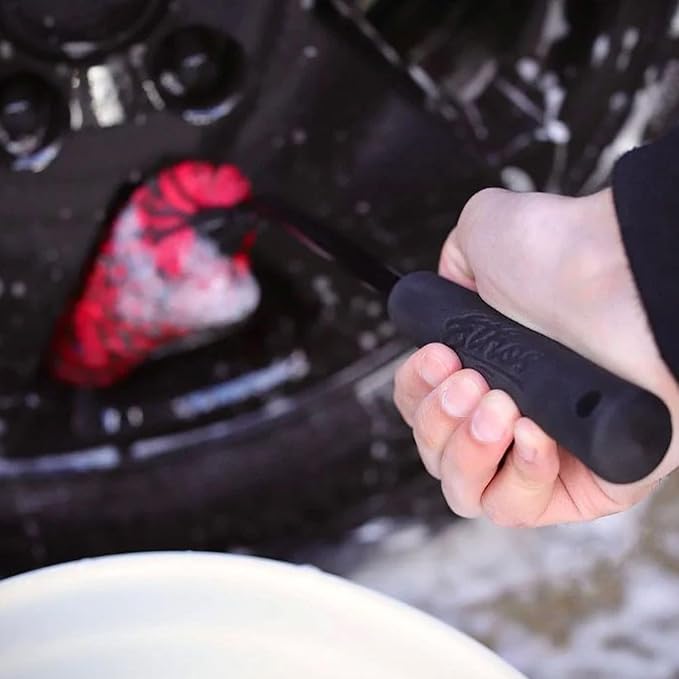 Ethos Wheel Brush for Car Detailing – Plush Rim Cleaner Brush, Car Cleaning Brush Kit, Soft Wheel Cleaner Brush, Rim Brushes for Cleaning Wheels, Clean Car Rim Wheels Safely