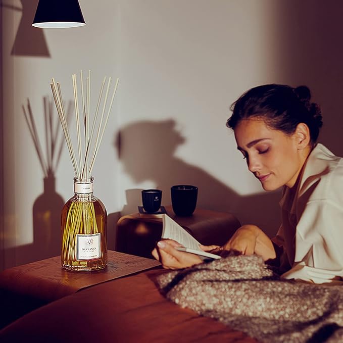 Dr. Vranjes - Ambra 250 ml Diffuser + Double Pack of White Sticks (3 Pieces Bundle)- Luxury Home Fragrance, Made in Italy, Main Scent: Oriental, Olfactory Pyramid: Amber, Patchouli, Sandalwood