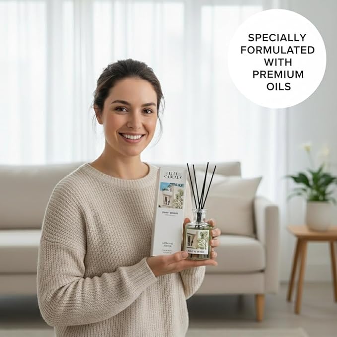 White Jasmine Oil Reed Diffuser | Sweet Floral Scent Essential Oils | Aromatherapy Diffuser & Room Freshener | Home, Bathroom & Office Decor | Housewarming Gift | 6oz