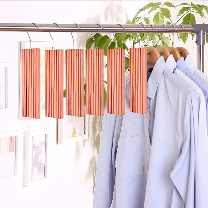 Homode Cedar Blocks for Clothes Storage, Aromatic Cedar Wood for Closets and Drawers, Cedarwood Hangups with Hook, Scent Sachets Bags Cedar Closet Freshener, 16 Pack