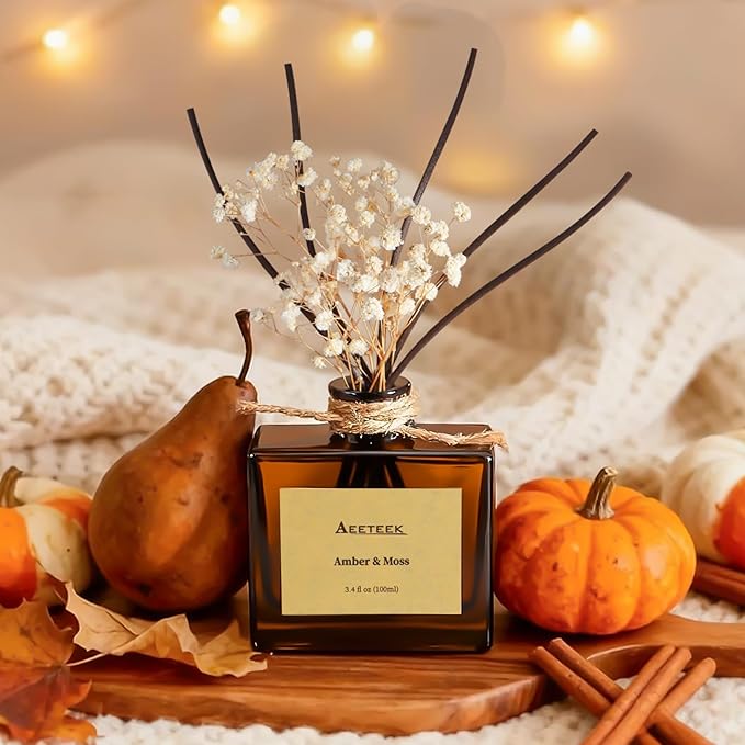 Reed Diffuser, Amber & Moss Essential Oil Diffuser with Dried Flowers, 3.4 oz Scented Oil Air Freshener, Handmade Home Decor, Long-Lasting Room Scent Fragrance for Office, Bathroom