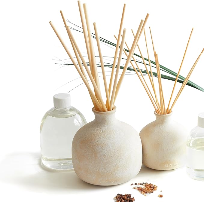 Blueme Spiritual Diffuser | Palo Santo & Vetiver | 16.91 Fl Oz - Refillable Wellness Diffuser, Contains Essential Oil, Sustainable, Hand Finished, Premium, Luxury Ceramic, Natural Rattan Reeds | Large