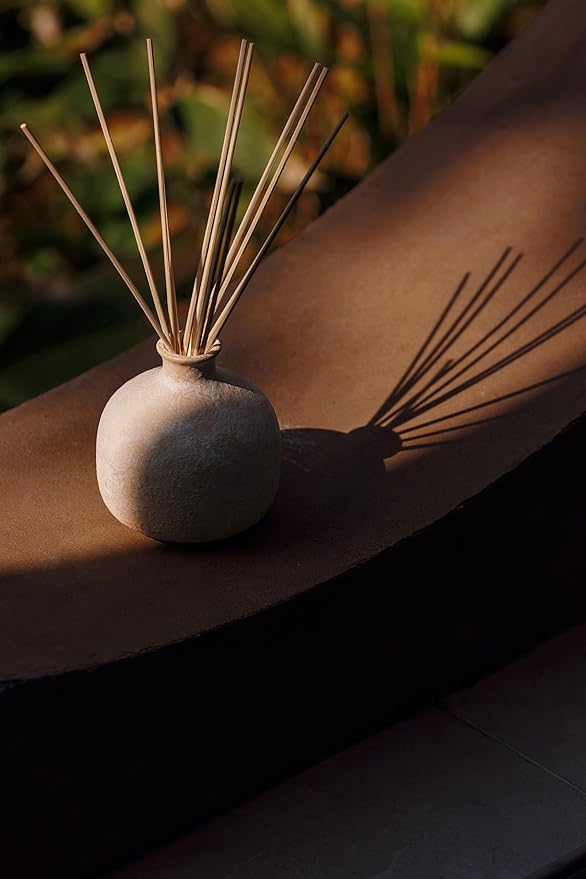 Blueme Happiness Diffuser | Yuzu & Ginger | 5.92 Fl Oz - Refillable Wellness Diffuser, Contains Essential Oil, Sustainable, Hand Finished, Premium, Luxury Ceramic, Natural Rattan Reeds, | Small
