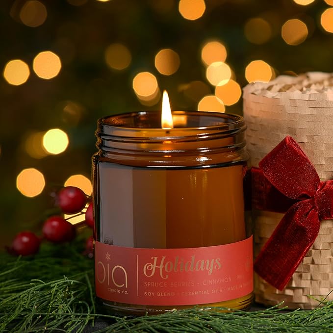 Bia Candle Co Soy Blend Candle, Spruce Berries & Sweet Orange Peel with Cinnamon, Clove & Nutmeg Over Pine & Vanilla – Clean Burn, Lead-Free Cotton Wick – Holidays, 7 oz