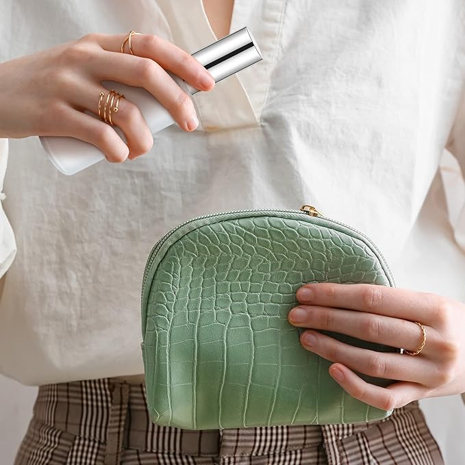 Roshtia 30 Pcs 3.4 oz/ 100 ml Silver Glass Spray Bottle Refillable Perfume Atomizer Clear Decorative Empty Bottles with Fine Mist Sprayer Pump for Face Body Travel