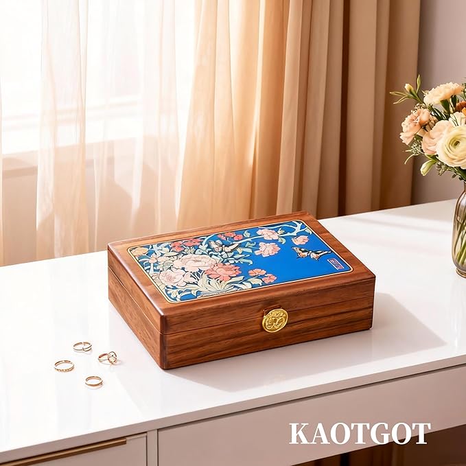 Travel Jewelry Case Small Wood Jewelry Organizer Jewelry Box for Women (Nut-Brown Print D)