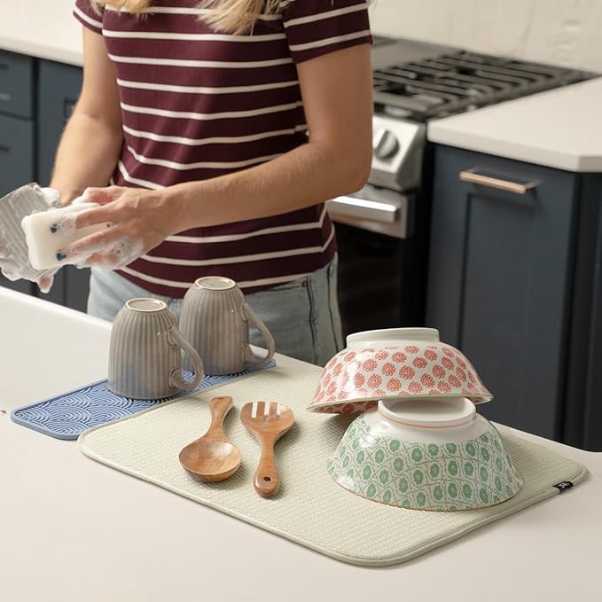 S&T INC. Dish Drying Mat 16" x 18" and Food-Safe Silicone Bar Mat 15" x 4.5", Absorbent Microfiber Kitchen Counter Mat, Dish Drying Pad for Dishes, Utensils, Pots, Pans, Diamond Texture, Cream + Blue