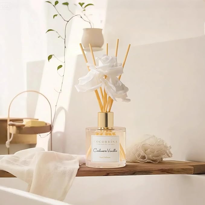 Cocorrína Reed Diffuser Set - 6.7 oz (200ml) Cashmere Vanilla Scent, 3 White Rose Foam Flowers & Cotton Sticks, Home Fragrance Reed Diffuser for Bathroom Shelf Decor