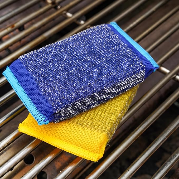 Scrub Daddy BBQ Grill Cleaner Kit - Bristle Free Grill Brush with Refill + Scour Daddy Steel Sponge - Temperature-Controlled Tools - Cut Through Charred Buildup (4 Count)