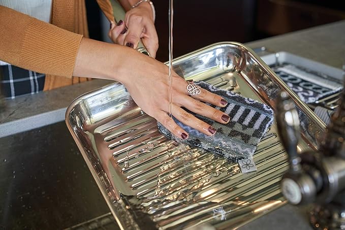 Skoy Bundle, 2-Pack Skoy Scrub, and 4-Pack Skoy Swedish Dishcloth, Reusable Cleaning Products for Kitchen and Household, Planet-Friendly, Dishwasher Safe Soft Scrub, Monochromatic Colors