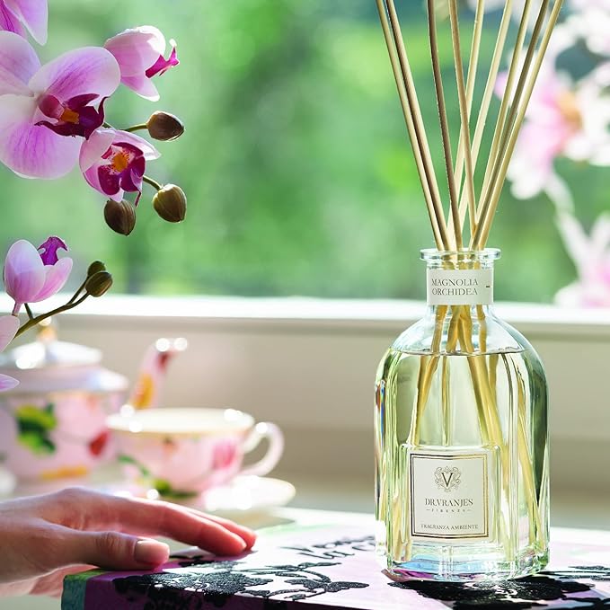 Dr. Vranjes – Magnolia Orchidea Refill 500ml + Double Pack of White Sticks (3 Pieces Bundle) – Luxury Home Fragrance, Made in Italy, Main Scent Floral: Magnolia and Orchid