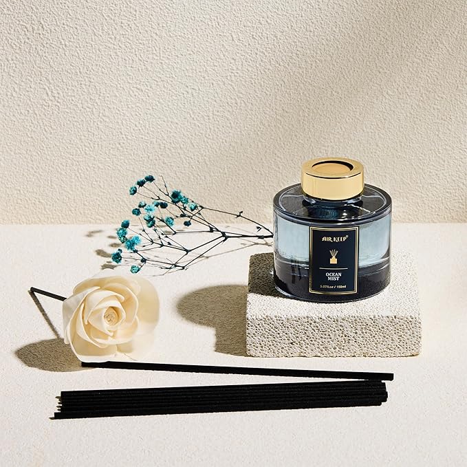 Airkeep Flower Reed Diffusers Set, 5.07 oz Ocean Mist Scented Oil Diffuser with 8 Reed Sticks, Home Fragrance Diffuser Gift Set for Bathroom & Office Decor 150ml