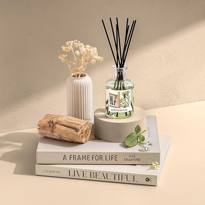 White Jasmine Oil Reed Diffuser | Sweet Floral Scent Essential Oils | Aromatherapy Diffuser & Room Freshener | Home, Bathroom & Office Decor | Housewarming Gift | 6oz