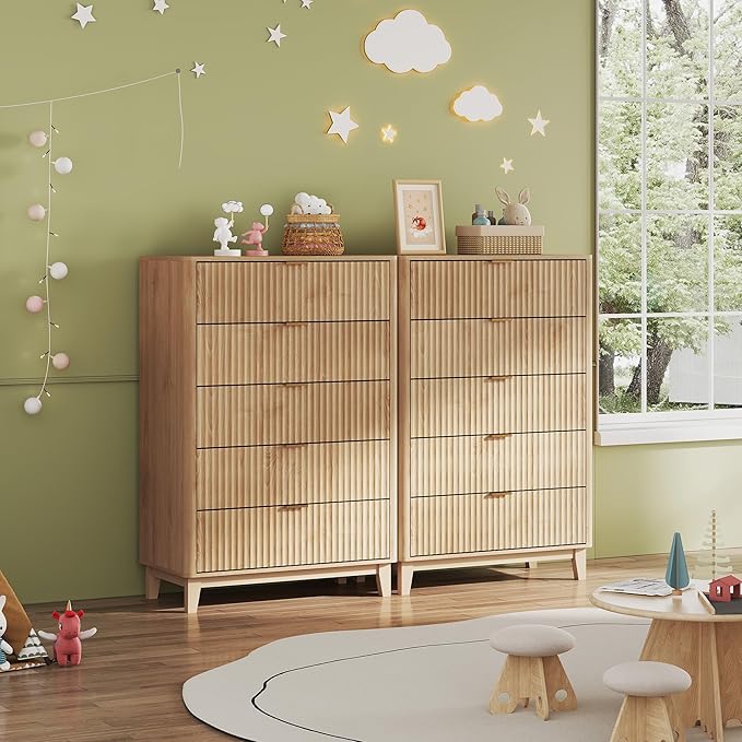 WLIVE Fluted Dresser for Bedroom with 5 Drawers, 46.26" Tall Wooden Dresser with Golden Metal Handles, Mid Century Modern Chest of Drawers for Living Room, Hallway, Closet, Natural Oak